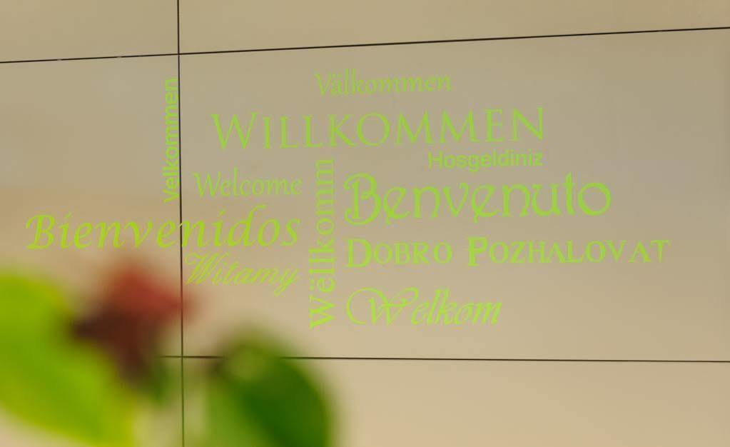 Hostel Huetteldorf Вена Экстерьер фото